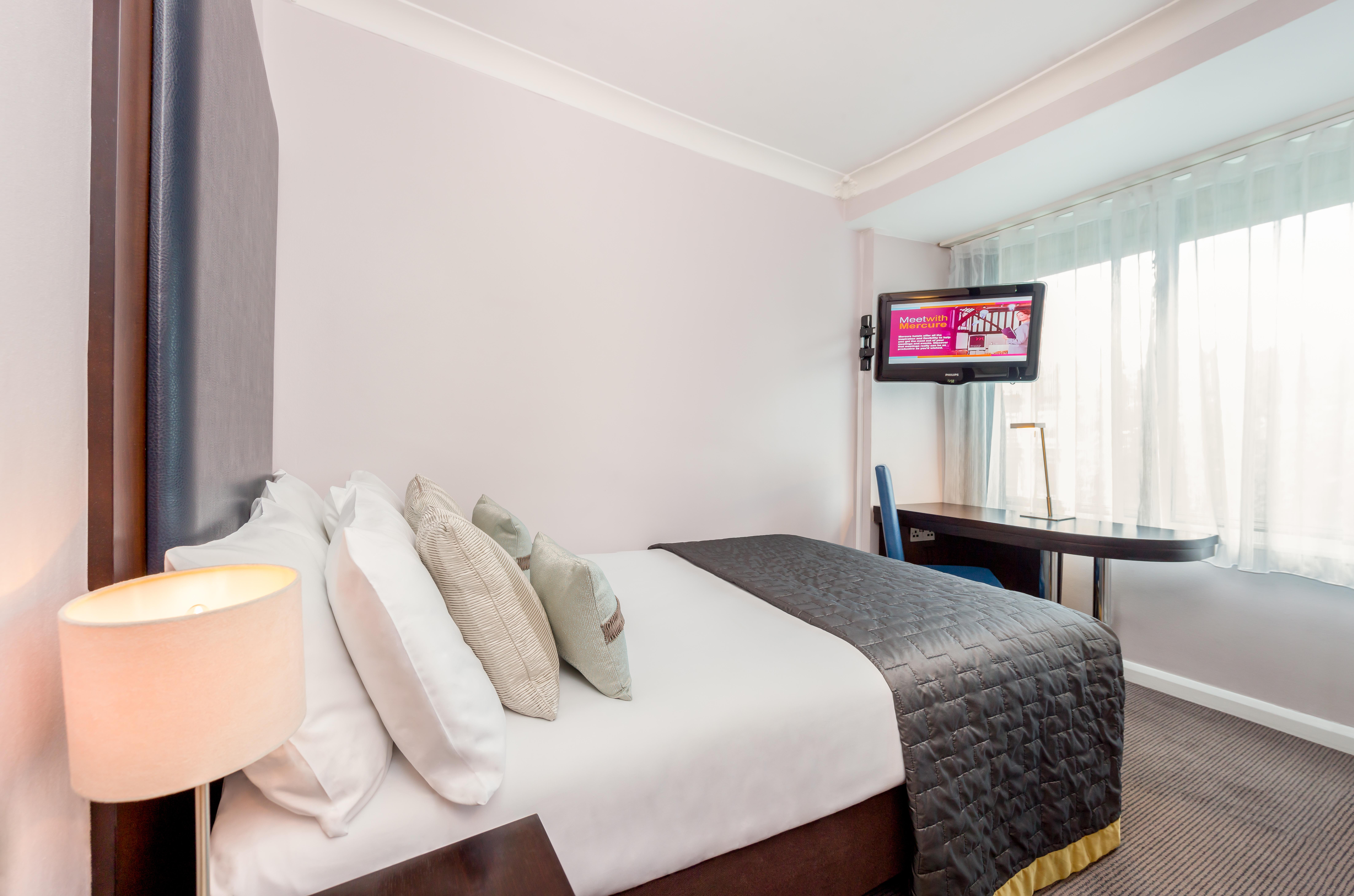 Mercure London Kensington Hotel Exterior foto